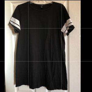 Forever 21 T-Shirt Dress